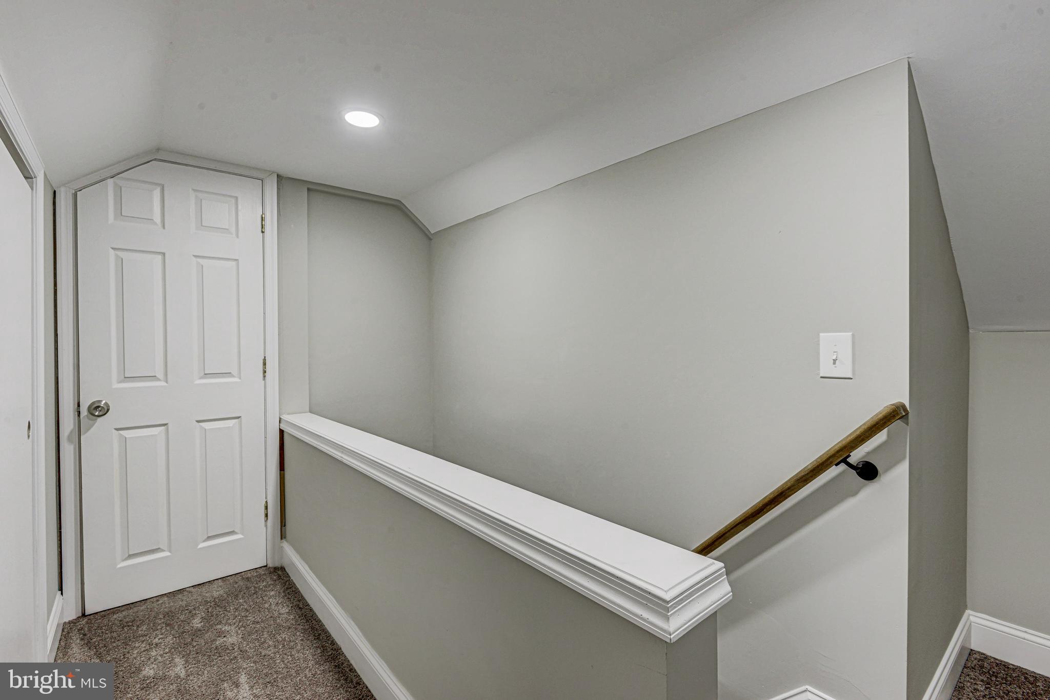 8104 Longpoint Road Baltimore, MD 21222 - Photo 22 of 36