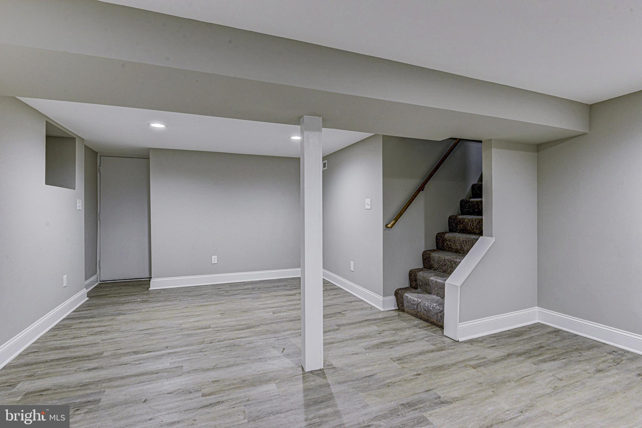 8104 Longpoint Road Baltimore, MD 21222 - Photo 34 of 36