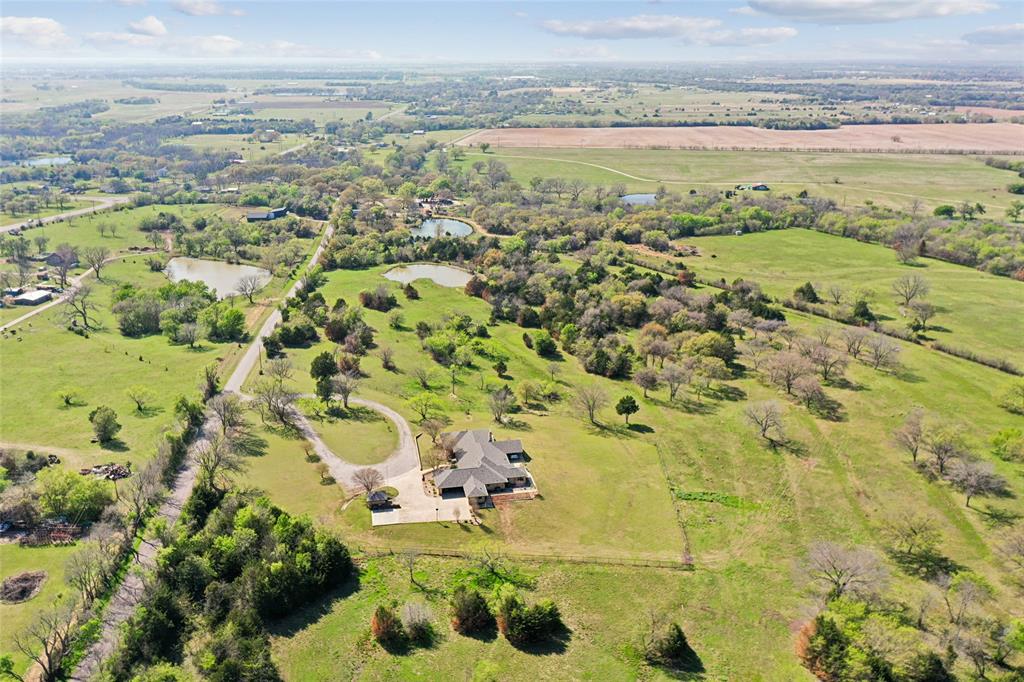 4517 Old Sherman Road Whitesboro, TX 76273 - Photo 36 of 40