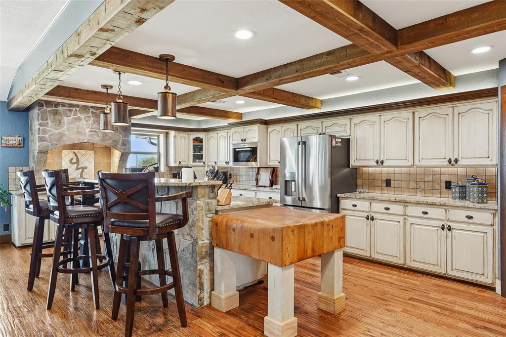 4517 Old Sherman Road Whitesboro, TX 76273 - Photo 9 of 40