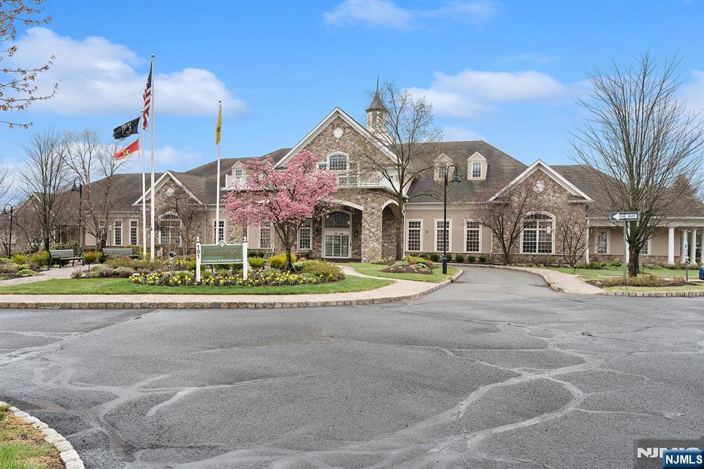 8 Cliff Road, Unit B3 Woodland Park, NJ 07424 - Photo 22 of 32