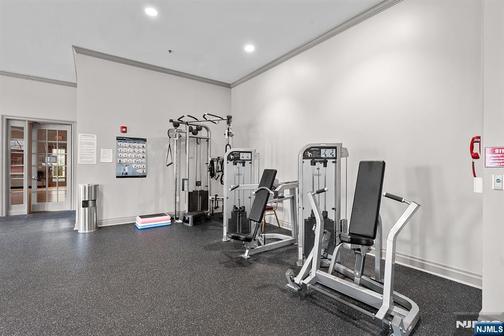 8 Cliff Road, Unit B3 Woodland Park, NJ 07424 - Photo 26 of 32