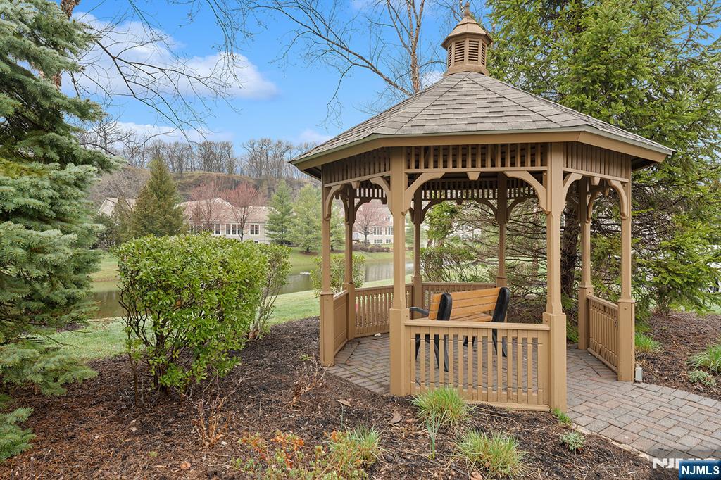 8 Cliff Road, Unit B3 Woodland Park, NJ 07424 - Photo 29 of 32