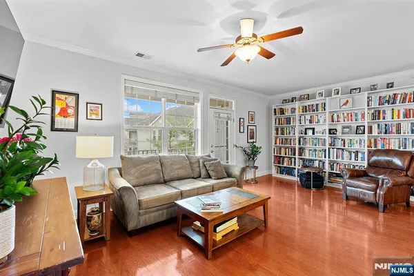 $625,000 | 8 Cliff Road, Unit B3, Woodland Park, NJ 07424