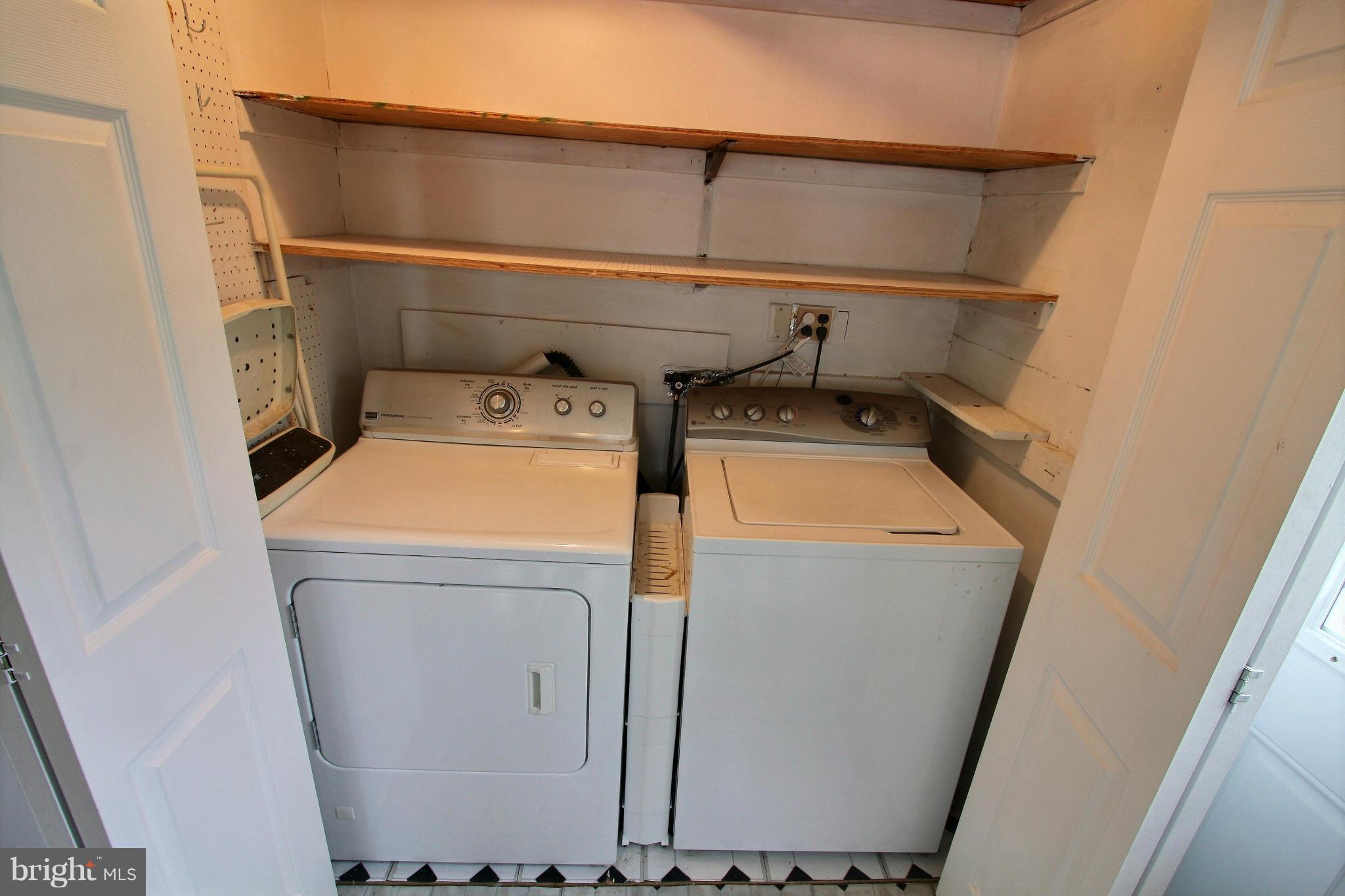 708 Templecliff Road Baltimore, MD 21208 - Photo 6 of 9 Laundry