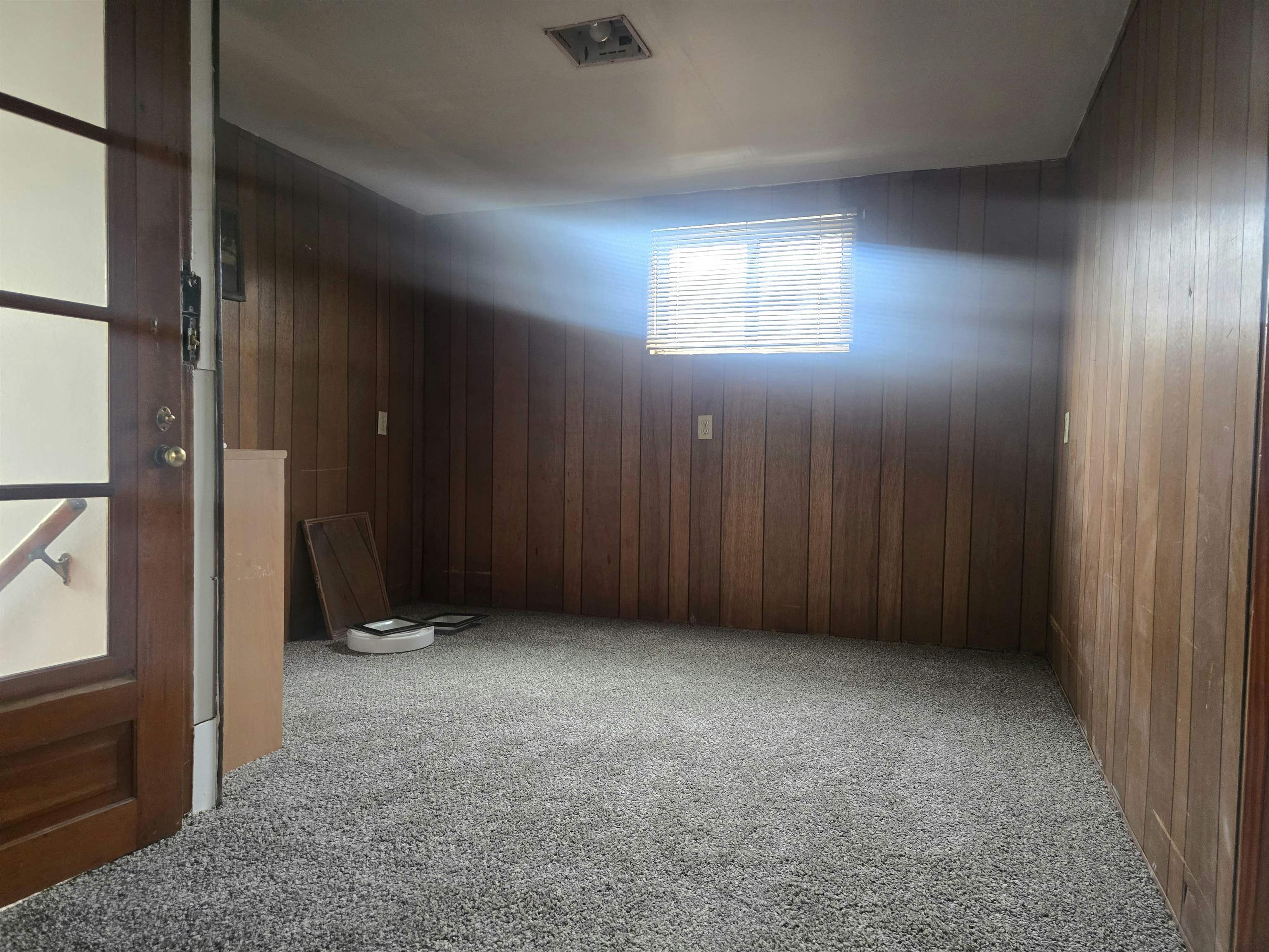 2066 East Bristol Road Burton, MI 48529 - Photo 8 of 14