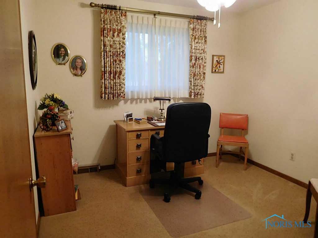 1544 South Coy Road Oregon, OH 43616 - Photo 12 of 20 Gallery Image 12