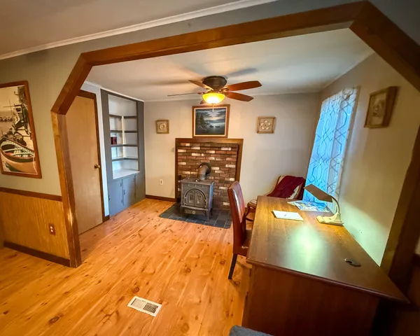 $180,000 | 190 West Franklin Road, Franklin, ME 04634