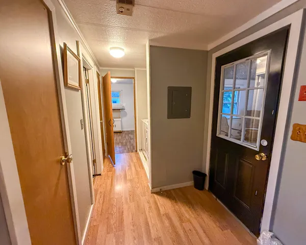 $180,000 | 190 West Franklin Road, Franklin, ME 04634