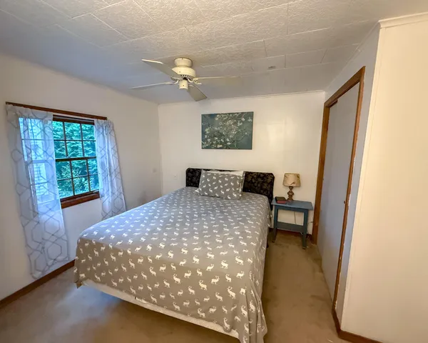 $180,000 | 190 West Franklin Road, Franklin, ME 04634