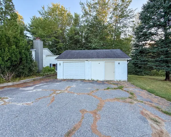 $180,000 | 190 West Franklin Road, Franklin, ME 04634