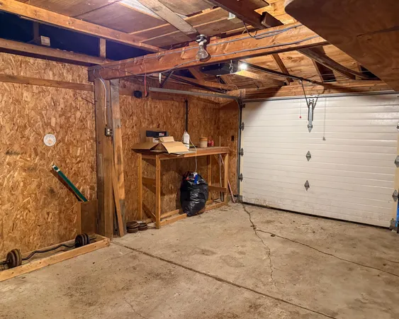 $165,000 | 190 West Franklin Road, Franklin, ME 04634