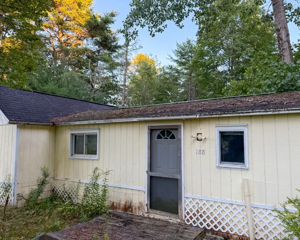 $180,000 | 190 West Franklin Road, Franklin, ME 04634
