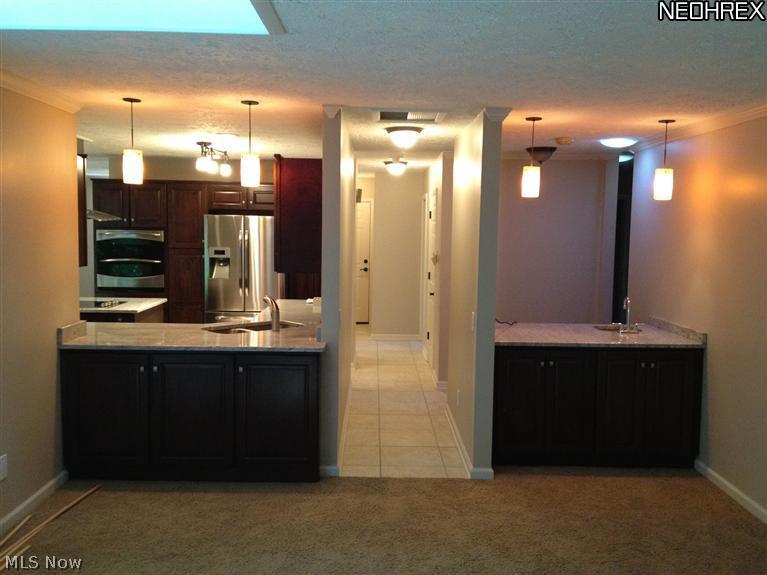 16964 Woodleaf Road Strongsville, OH 44136 - Photo 9 of 25 Gallery Image 9