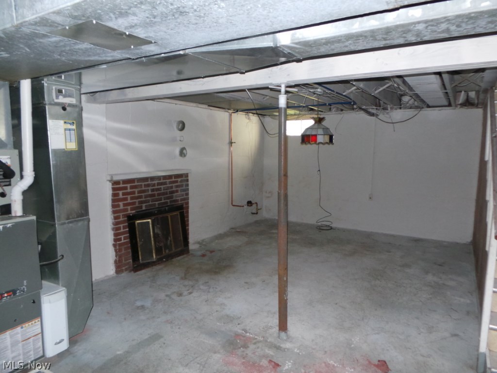 592 Darrow Road Akron, OH 44305 - Photo 10 of 14