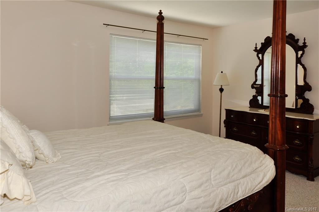 1324 Reid Harkey Road Matthews, NC 28105 - Photo 9 of 22 Gallery Image 9