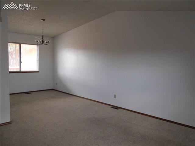 5145 Harvest Road Colorado Springs, CO 80917 - Photo 8 of 20
