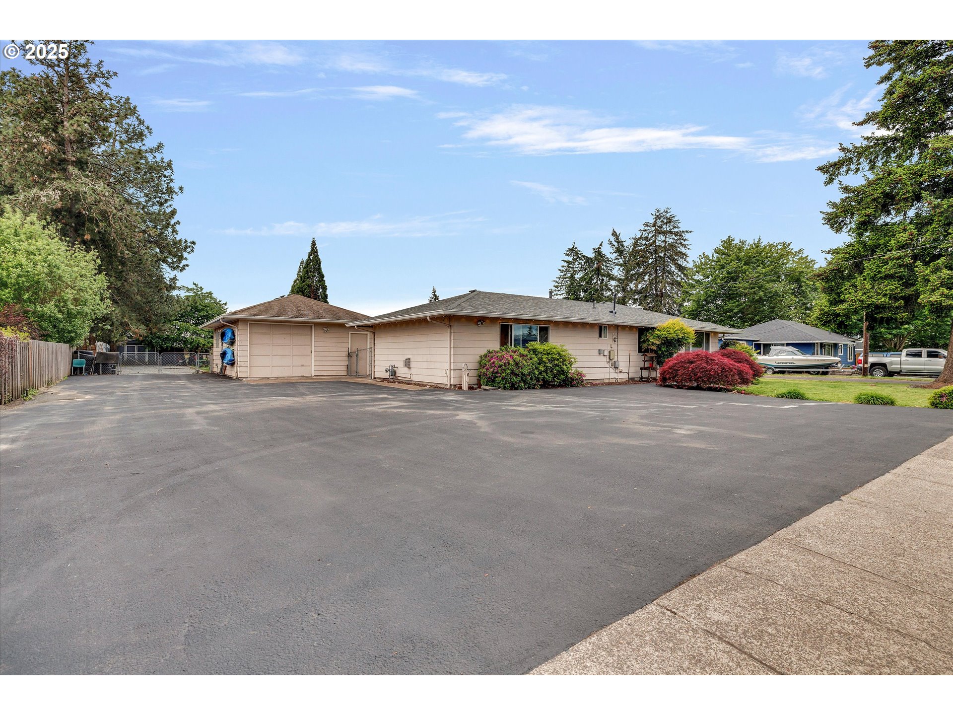 802 Toliver Road Molalla, OR 97038 - Photo 3 of 34