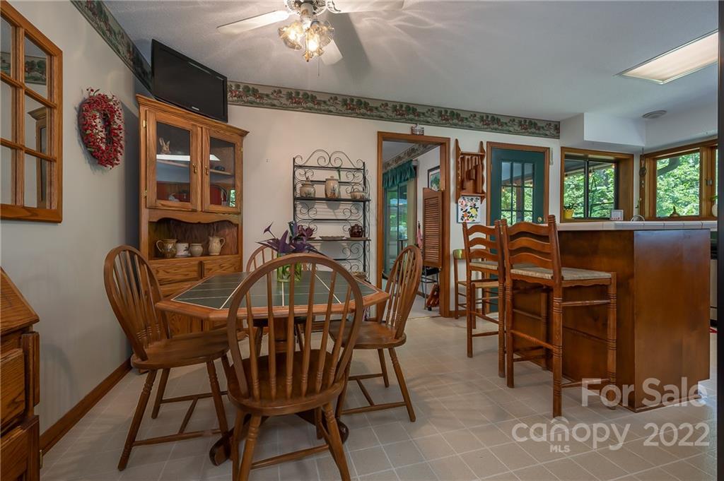 54 Mahler Lane Tryon, NC 28782 - Photo 11 of 44 Gallery Image 11