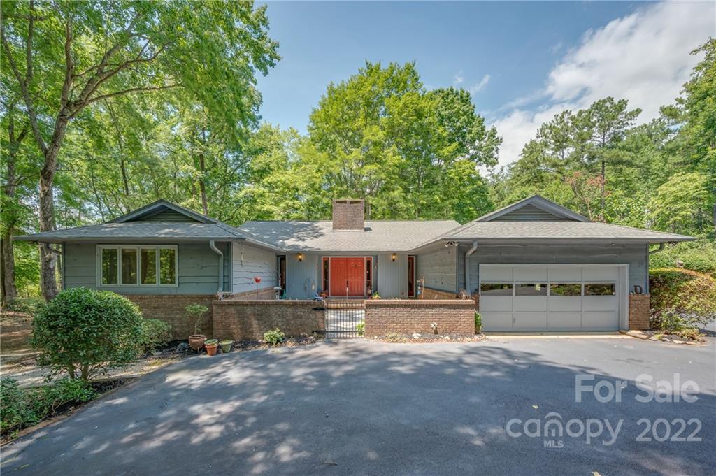 54 Mahler Lane Tryon, NC 28782 - Photo 2 of 44 Gallery Image 2