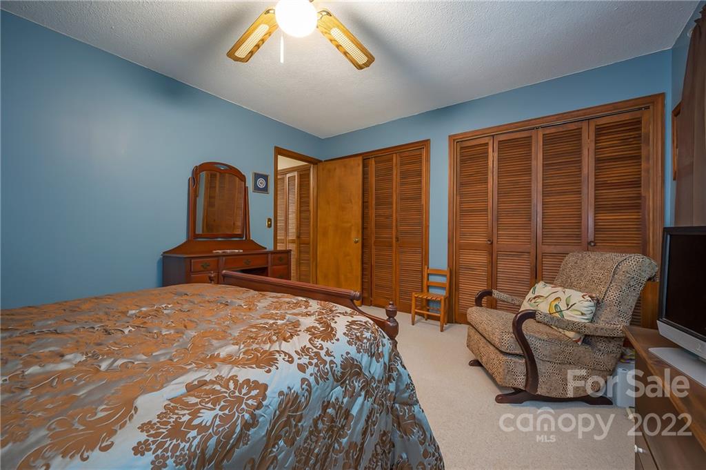 54 Mahler Lane Tryon, NC 28782 - Photo 28 of 44 Gallery Image 28