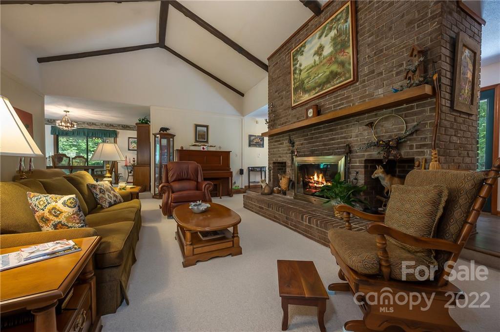 54 Mahler Lane Tryon, NC 28782 - Photo 4 of 44 Gallery Image 4