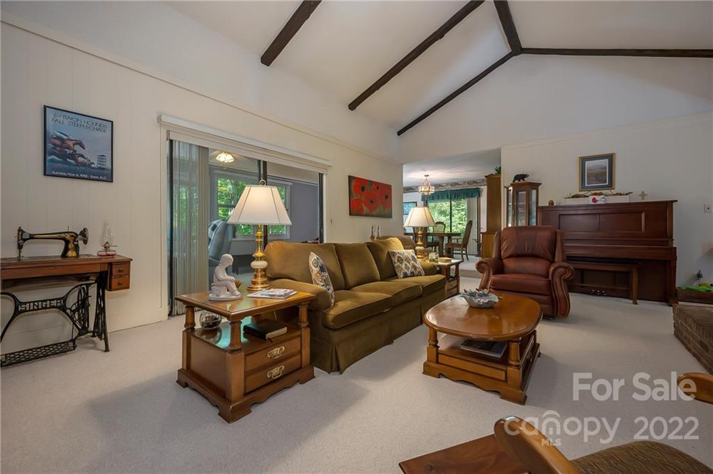 54 Mahler Lane Tryon, NC 28782 - Photo 5 of 44 Gallery Image 5