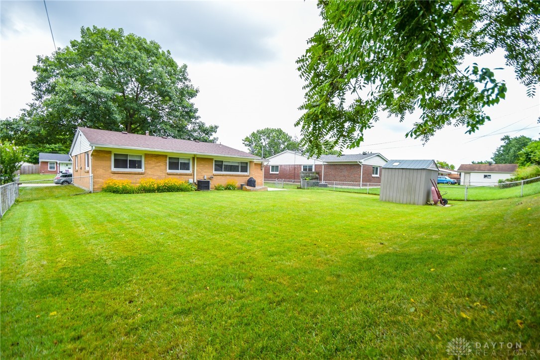 4283 Meadowcroft Road Kettering, OH 45429 - Photo 42 of 43 Gallery Image 42