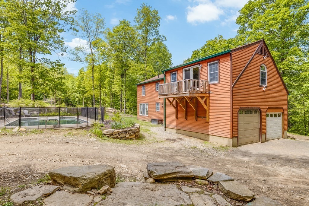 128 Goss Hill Road Huntington, MA 01050 - Photo 5 of 38