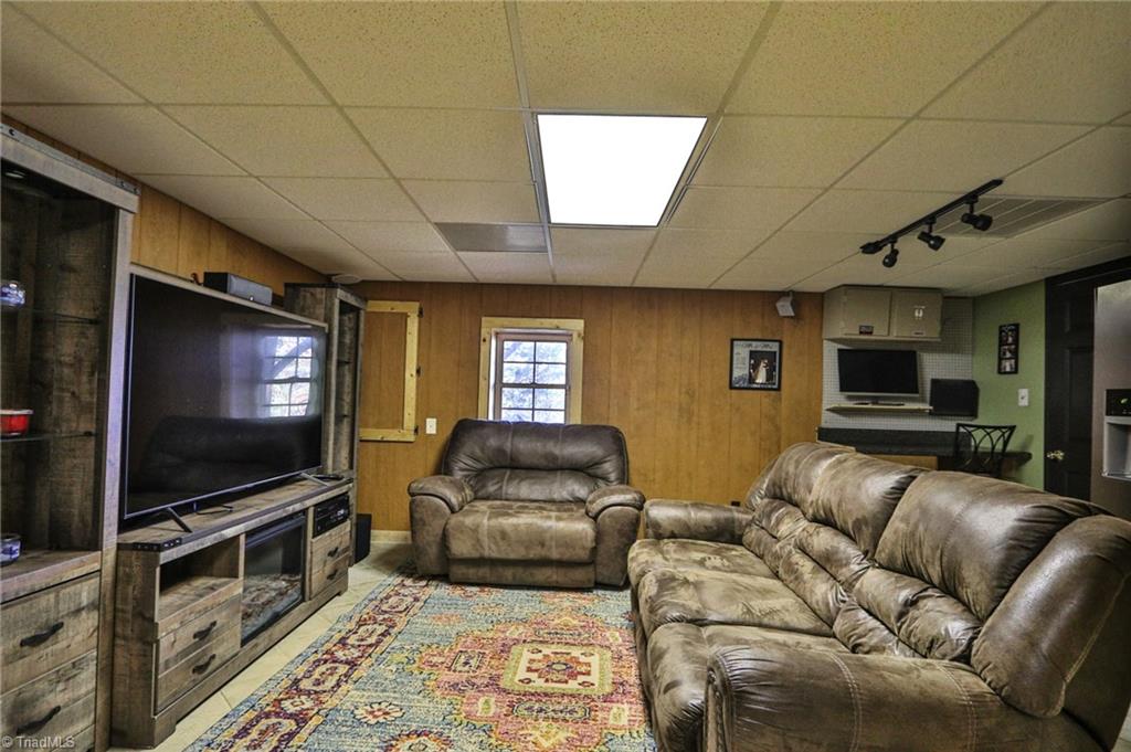 231 Appaloosa Ridge Road Wilkesboro, NC 28697 - Photo 32 of 42 Gallery Image 32