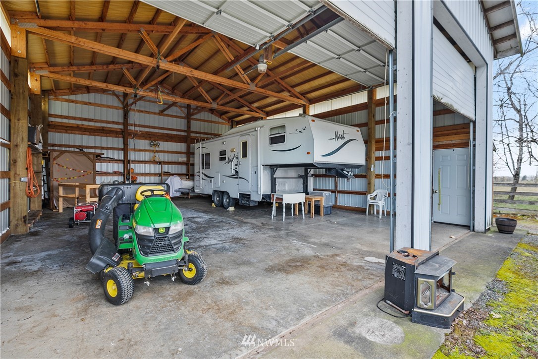 4419 Minaker Road Sumas, WA 98295 - Photo 30 of 40