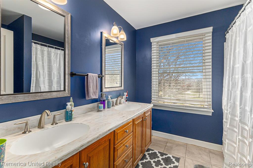 5600 Pingree Road Howell, MI 48843 - Photo 44 of 52