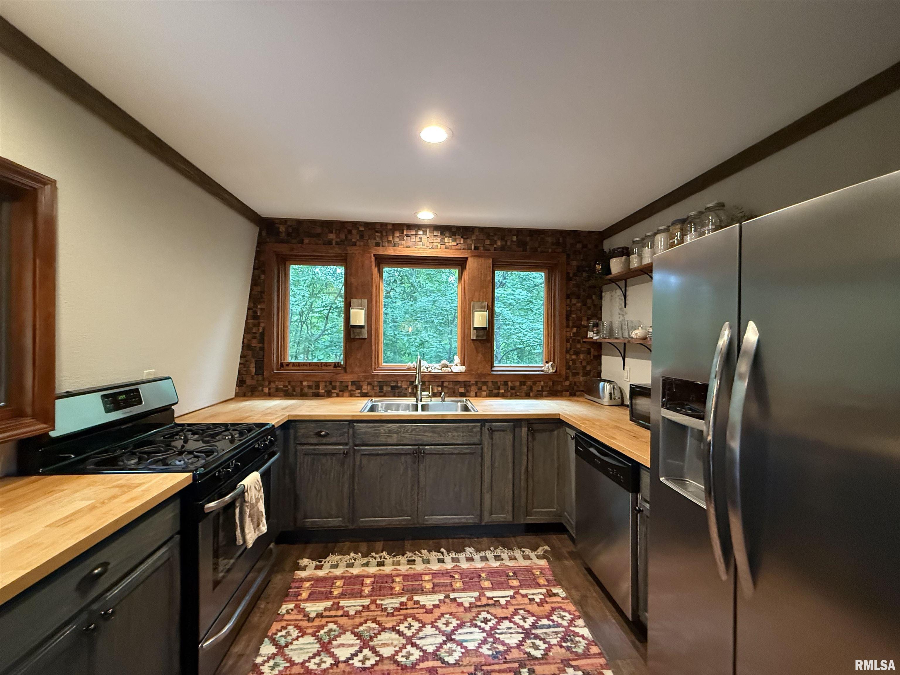 417 Marigold Road Gorham, IL 62940 - Photo 17 of 35