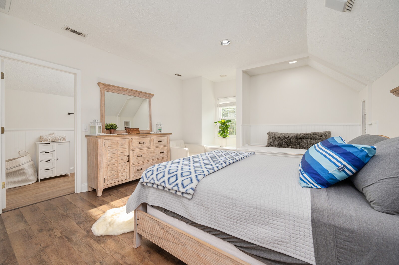 1123 Bramble Trail Murfreesboro, TN 37129 - Photo 37 of 60 a bedroom with a bed and a cabinets