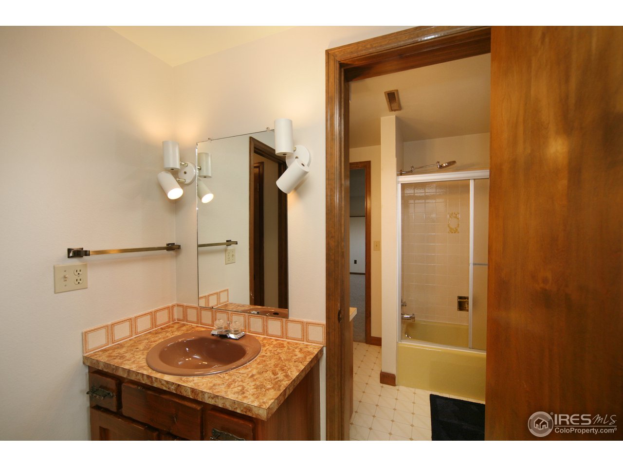 2500 Kechter Road Fort Collins, CO 80528 - Photo 12 of 18 Gallery Image 12
