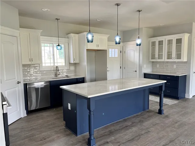 $492,500 | 4 A Water Tower Drive, Central Square, NY 13036