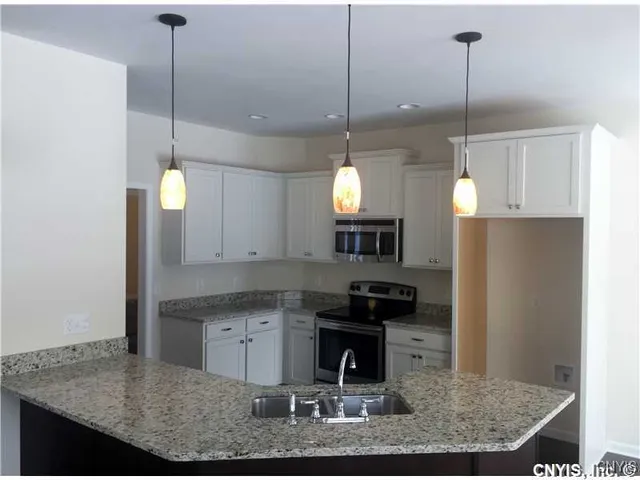 $492,500 | 4 A Water Tower Drive, Central Square, NY 13036