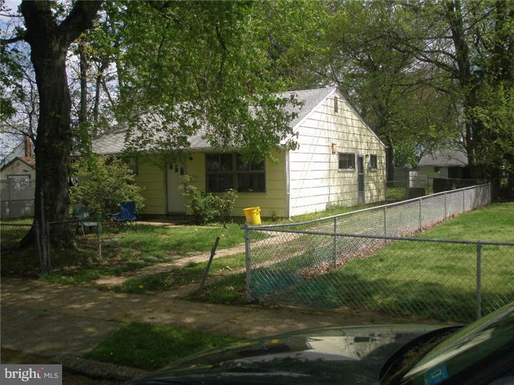 410 Ruth Avenue Maple Shade, NJ 08052 - Photo 1 of 3