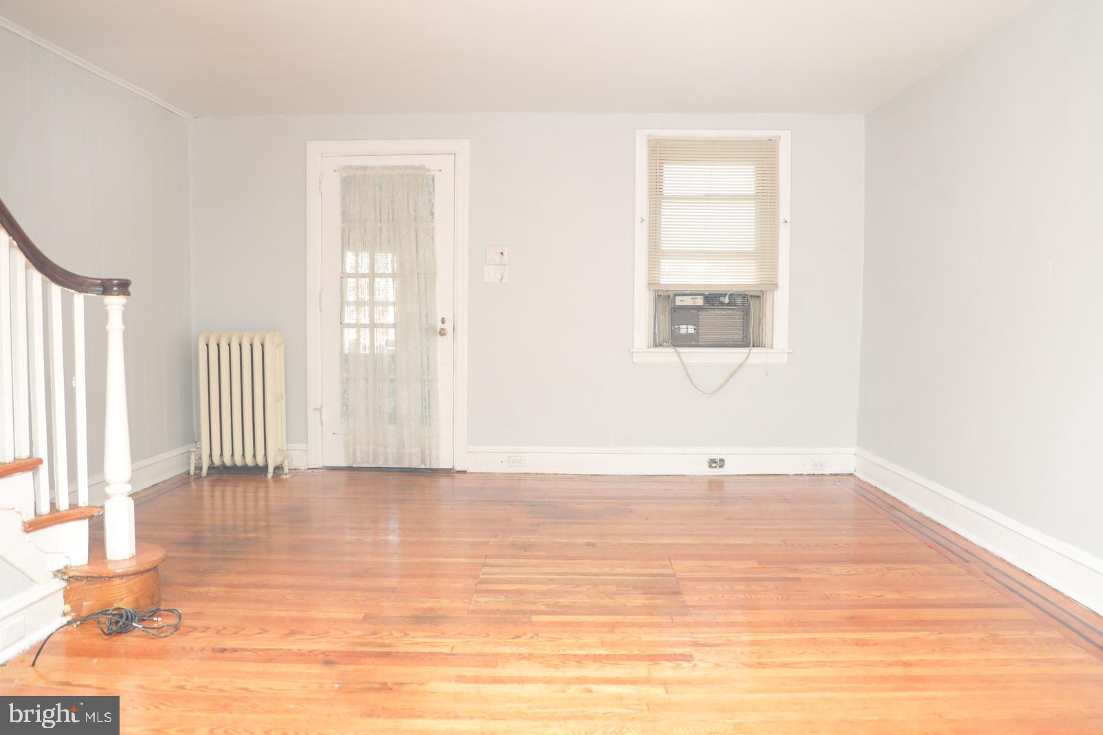 732 Copley Road Upper Darby, PA 19082 - Photo 7 of 24