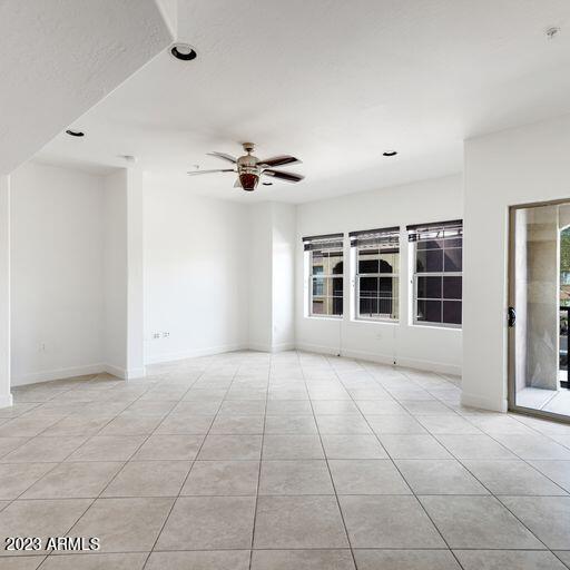 3935 East Rough Rider Road, Unit 1181 Phoenix, AZ 85050 - Photo 5 of 38 3rJZLaew