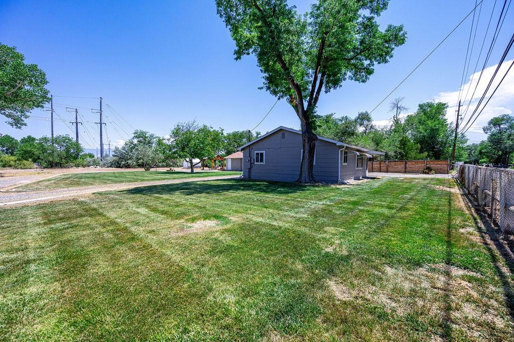 398 Rosevale Road Grand Junction, CO 81507 - Photo 4 of 23 Gallery Image 4