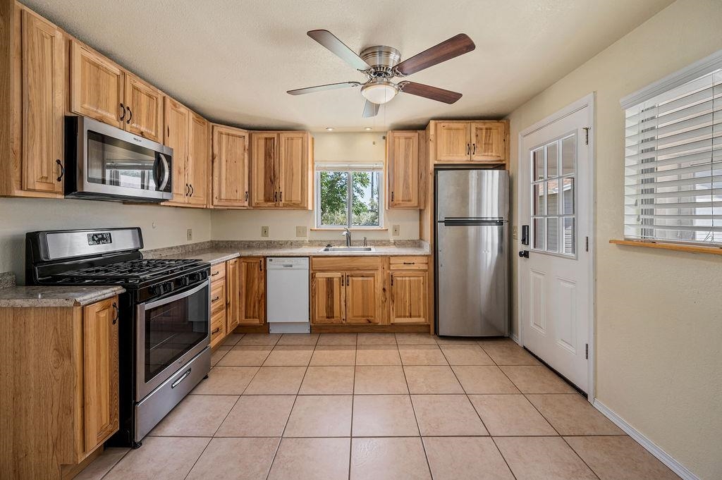 398 Rosevale Road Grand Junction, CO 81507 - Photo 8 of 23 Gallery Image 8