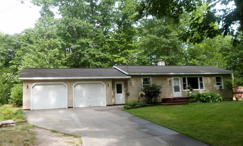 5294 Maple Grove Road Lake Ann, MI 49650 - Photo 27 of 32 1821638-26.JPG