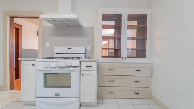 $2,200 | 1013 Merrillville Road, Crown Point, IN 46307