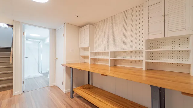 $2,200 | 1013 Merrillville Road, Crown Point, IN 46307