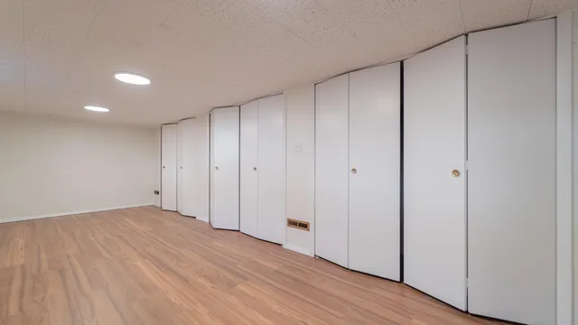 $2,200 | 1013 Merrillville Road, Crown Point, IN 46307