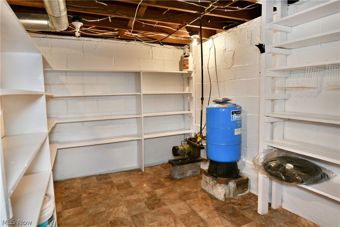 1071 Niles Vienna Road Vienna, OH 44473 - Photo 28 of 35 Gallery Image 28