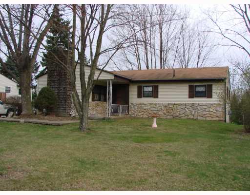 354 Center New Texas Road Plum, PA 15239 - Photo 1 of 16 Exterior Front. Brick and vinyl exterior, level driveway, side deck