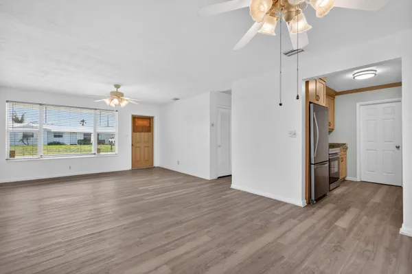 $559,000 | 19035 Southeast Southgate Drive, Jupiter, FL 33469