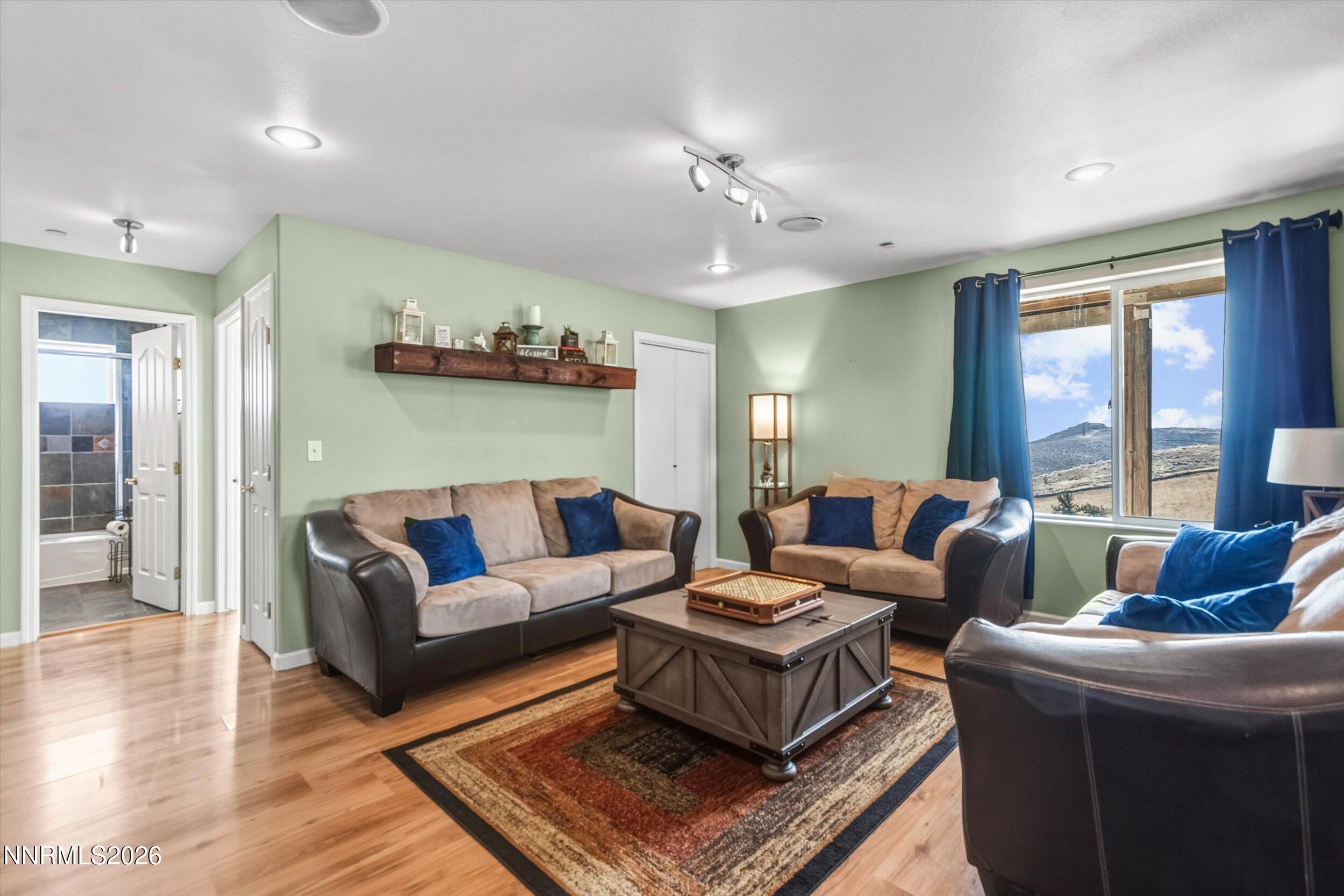 4780 Koenig Road Reno, NV 89506 - Photo 3 of 49 01-0Y7A0216